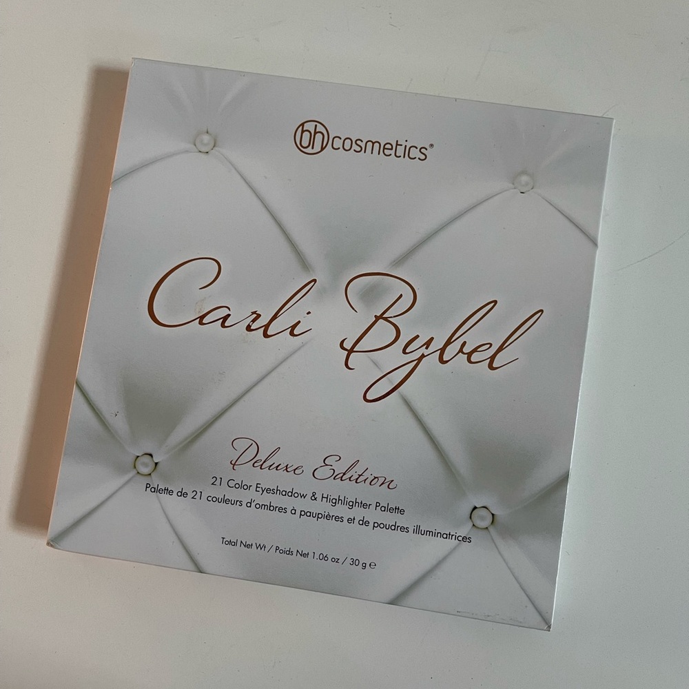 Carli Bybel deluxe pallete